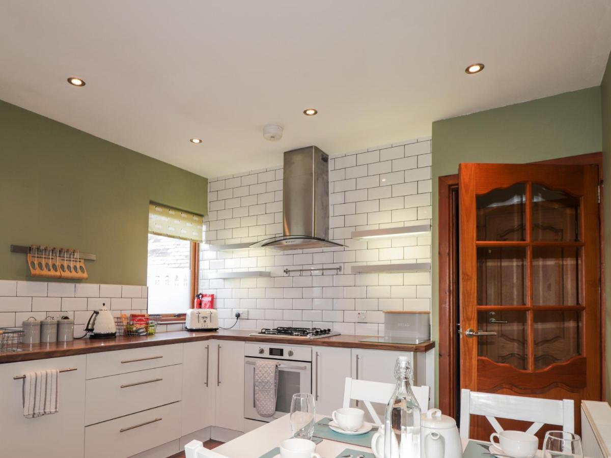 2 Seafield Place Портсой Экстерьер фото